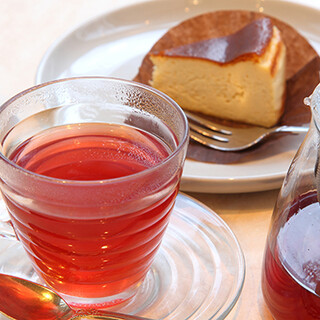 We also have a wide selection of special drinks, including coffee and fruit herbal tea.