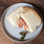 ファブカフェ トーキョー - トマトモッツアレラサンド　1,200円