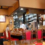 Rairakku - レトロな雰囲気で味のある店内