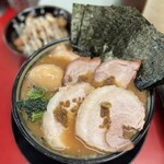 王道家直系 IEKEI TOKYO - 