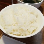 キッチン ブルー グローブ - ご飯大盛りのアップ