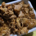 ワタナベ食品 直売店 - 2024/06/05
      親子丼 401円
      まかない焼鳥丼 401円
      ササミ串かつ 140円
      たまコロ 86円
      合計 1,028円