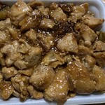 ワタナベ食品 直売店 - 2024/06/05
      親子丼 401円
      まかない焼鳥丼 401円
      ササミ串かつ 140円
      たまコロ 86円
      合計 1,028円