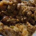 ワタナベ食品 直売店 - 2024/06/05
      親子丼 401円
      まかない焼鳥丼 401円
      ササミ串かつ 140円
      たまコロ 86円
      合計 1,028円