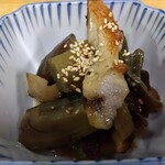 とん八 - なすとちくわの炒め煮 400円(税込)(2024年6月5日撮影)