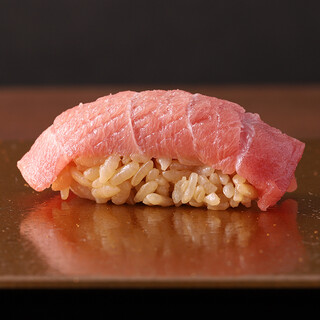 巧緻を極めた、芸術品のような逸品料理