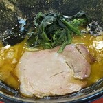 家系総本山 吉村家 - 並盛ラーメン　¥800
