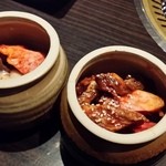 京都ホルモン 梅しん - 赤壺と赤白壺