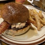 HYOE'S BURGERS + FRIES - 