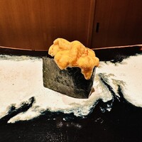 鮨 龍次郎 - ムラサキウニ