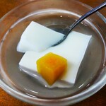 中華街餃子館 - 杏仁豆腐