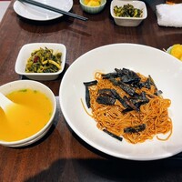 上海料理 四季陸氏厨房 - 