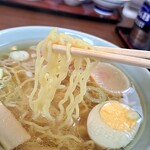 しらかば茶屋 - 麺アップ