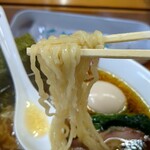 とら食堂 - 手打ちのちぢれ麺