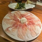 トムクリオーザ - 多田さん　ペルシュウ　24ヶ月　竹島さん水牛のモッツァレラ