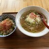 大衆食堂 中華そばとおコメの店 メシケン。