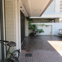 近松 - 入口前