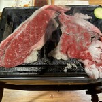 しなもん堂 - 「ブリスケ」／和牛4種盛り合わせ