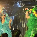 ドン釜ワールド - 