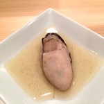 蛇の目鮨 - 牡蠣の煮浸し