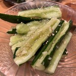 大衆日本酒バル ふとっぱらや - 今日は種はとられていなかったけど、無問題。これが190円ってんだから凄い！ニンニク塩だれ味