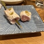 大衆日本酒バル ふとっぱらや - ささみ柚胡椒　中レア目でよし