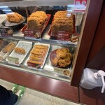 とんかつ 新宿さぼてん - いゃ〜全部食べたいわ！