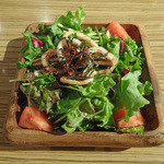 アネア　カフェ - アジア風イカのサラダ