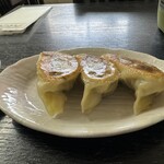 よどや - 餃子３個頼みました(¥280)