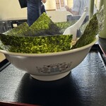 よどや - 海苔がそそり立ってます