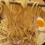 味噌ラーメン百庵 - ツルツルゴワゴワ中太麺