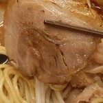 味噌ラーメン百庵 - チャーシュー