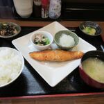 となりの食堂 - 銀鮭醤油麹漬焼　お値段少々改正　980円