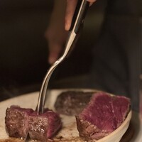 カルネジーオ イースト - 