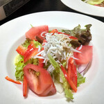 福政 - しらすのサラダ