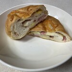 しばぱん - ベーコンチーズ