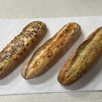 しばぱん - ベーコンポテトフランス・明太フランス・ガーリックチーズフランス