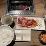 Yakiniku Raiku - 