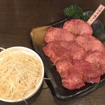 精肉卸問屋直営焼肉店 肉匠牛次郎 - 