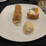 ガストロノミー ジョエル・ロブション - 