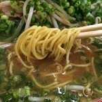 黄色い細麺～