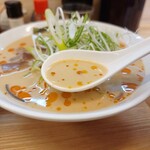 らーめん 戸丸屋 - 胡麻薫るスープ