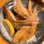 すし おおまさ - 手羽先こしょう揚げ