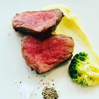 COLONIAL BEACH 横浜ハンマーヘッド - 