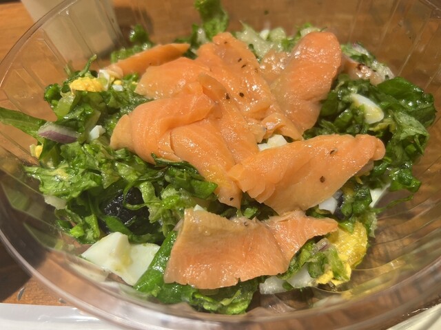 FIELDER’S CHOICE photo 3