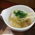 キッチン ブルー グローブ - 具沢山な白菜！