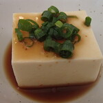 炭火焼鳥 おんどり - 長須賀の島田豆腐店の豆腐