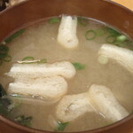 炭火焼鳥 おんどり - 味噌汁