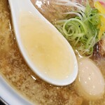 らーめん・つけ麺 吉田商店 - 芳醇鶏塩そば
