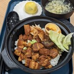 台湾魯肉飯 陳さん - 肉三中魯肉飯